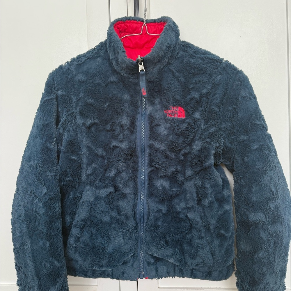 The North Face Girl's Reversible Fuzzy/Quilted Jacket Size S (7/8) Navy/Red